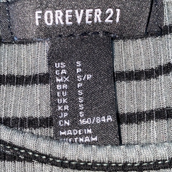 forever 21 ruffle tank top - Picture 2 of 2